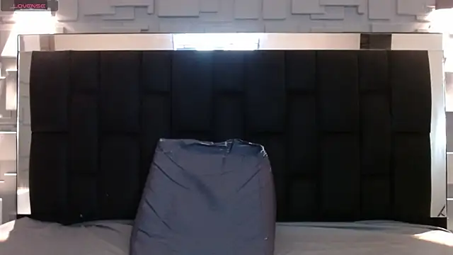 Snapshot of katalina07_1 chatting on 14, 10, 2025 katalina07 1 online show from 14, 10, 2025