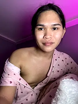 Snapshot of AlianaBlair chatting on 7, 11, 2025 AlianaBlair online show from 7, 11, 2025