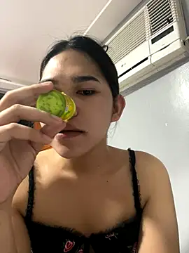 Snapshot of AlianaBlair chatting on 9, 11, 2025 AlianaBlair online show from 9, 11, 2025