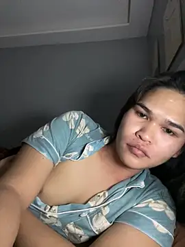 Snapshot of AlianaBlair chatting on 14, 11, 2025 AlianaBlair online show from 14, 11, 2025