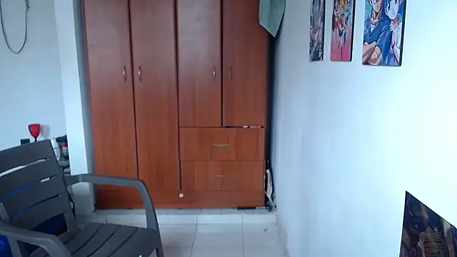 Snapshot of saenz_eymi chatting on 31, 10, 2025 saenz eymi online show from 31, 10, 2025