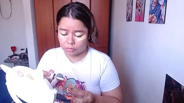 Snapshot of saenz_eymi chatting on 21, 11, 2025 saenz eymi online show from 21, 11, 2025