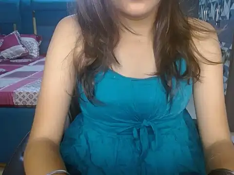 Snapshot of Urlove_lily chatting on 8, 9, 2025 Urlove lily online show from 8, 9, 2025