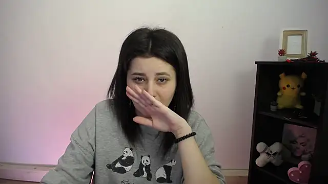 Katrin kiss  online show from 28, 2, 2026