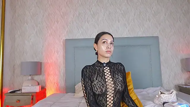 Snapshot of Sofy_Bradd chatting on 13, 9, 2025 Sofy Bradd online show from 13, 9, 2025