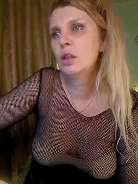 Snapshot of TsPostophere chatting on 31, 5, 2026 TsPostophere online show from 31, 5, 2026