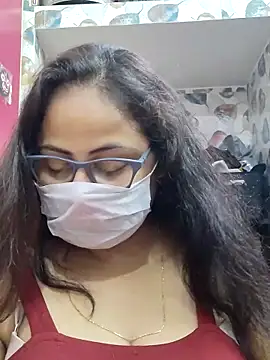 Snapshot of nisha_1110 chatting on 28, 4, 2026 nisha 1110 online show from 28, 4, 2026