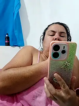 yaneth  online show from 18, 10, 2025