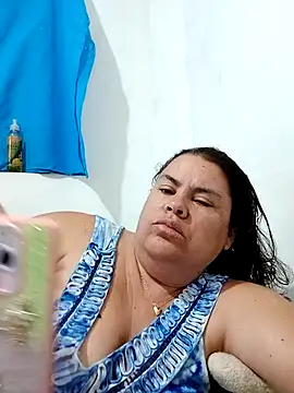 yaneth  online show from 5, 11, 2025