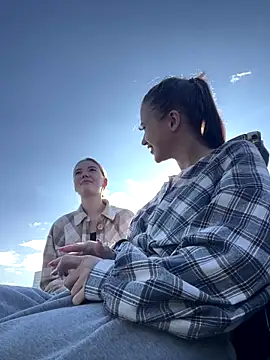 Snapshot of Juice_Bunny chatting on 19, 9, 2025 Juice Bunny online show from 19, 9, 2025