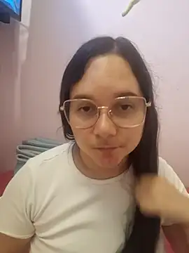 Snapshot of Nicollevega888 chatting on 5, 11, 2025 Nicollevega888 online show from 5, 11, 2025