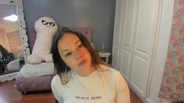 Tammy parker  online show from 21, 11, 2025