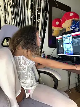 Snapshot of rubywithpearls chatting on 5, 11, 2025 rubywithpearls online show from 5, 11, 2025