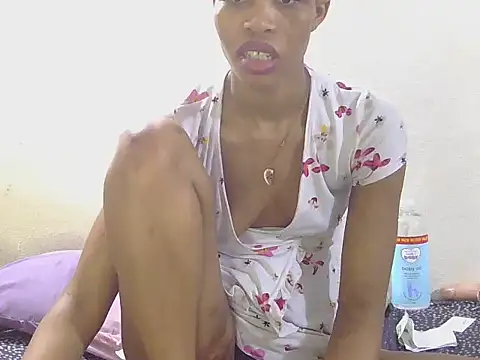 Snapshot of SexyChantyBabe25 chatting on 14, 9, 2025 SexyChantyBabe25 online show from 14, 9, 2025