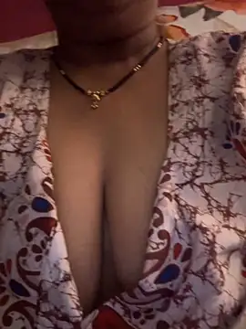 Snapshot of Divya-22 chatting on 5, 12, 2025 Divya-22 online show from 5, 12, 2025