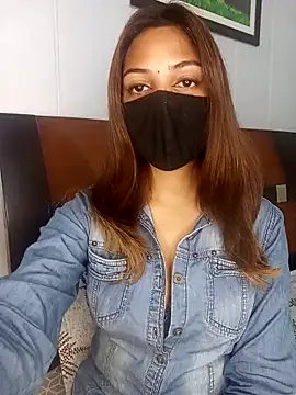 Snapshot of Hot_malika19 chatting on 21, 11, 2025 Hot malika19 online show from 21, 11, 2025