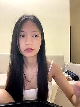 Lil-Gi online show from 28, 10, 2025