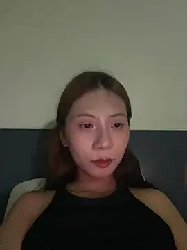 Snapshot of Lil-Gi chatting on 21, 6, 2026 Lil-Gi online show from 21, 6, 2026