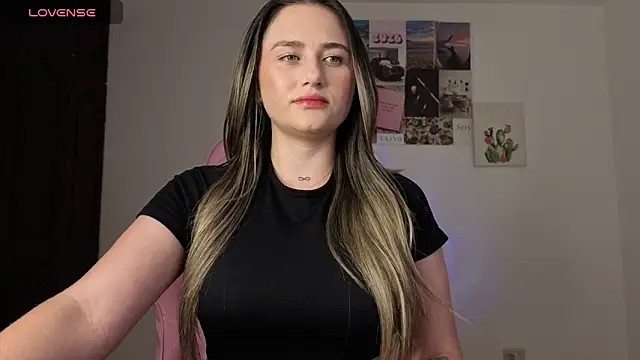 Veronika  Winslow  online show from 24, 4, 2026