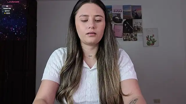 Veronika  Winslow  online show from 20, 6, 2026