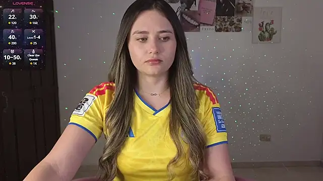 Veronika  Winslow  online show from 4, 7, 2026