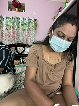 Lovlycouple1 online show from 5, 2, 2026