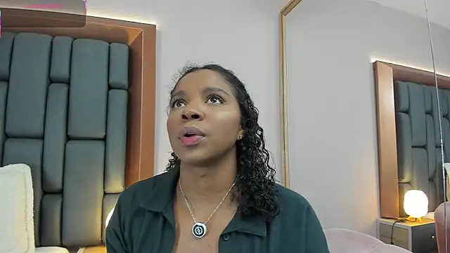 LisaMendez online show from 28, 2, 2026