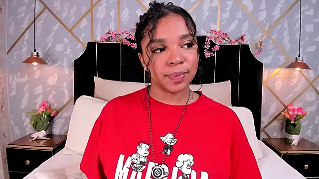 Snapshot of LisaMendez chatting on 2, 5, 2026 LisaMendez online show from 2, 5, 2026