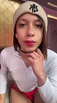 Snapshot of Tania_Gate chatting on 24, 11, 2025 Tania Gate online show from 24, 11, 2025