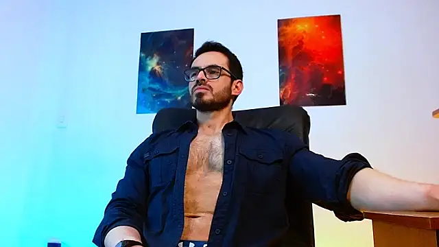 Axel Lover online show from 31, 3, 2026