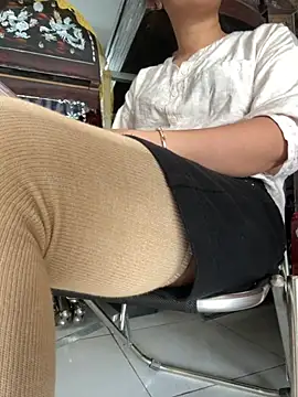 Snapshot of sharon-Hanna chatting on 13, 10, 2025 sharon-Hanna online show from 13, 10, 2025