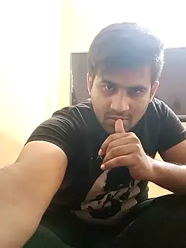 Snapshot of nareshrddd5 chatting on 13, 11, 2025 nareshrddd5 online show from 13, 11, 2025