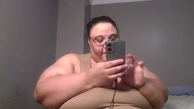 SexyBBW10790 online show from 8, 7, 2026