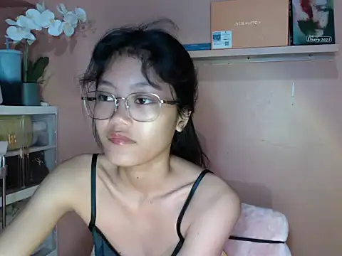 skinny gracie online show from 19, 9, 2025