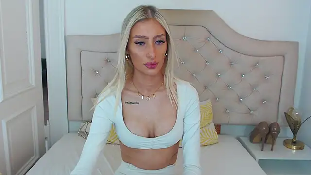 Snapshot of NatalieSensual chatting on 23, 3, 2026 NatalieSensual online show from 23, 3, 2026