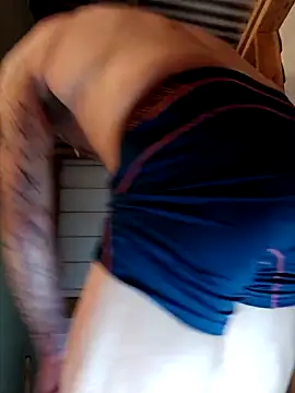 ShawnandDani7074 online show from 12, 2, 2026