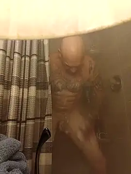 ShawnandDani7074 online show from 16, 2, 2026