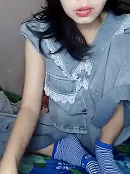 Snapshot of DauTay_hot chatting on 29, 11, 2025 DauTay hot online show from 29, 11, 2025