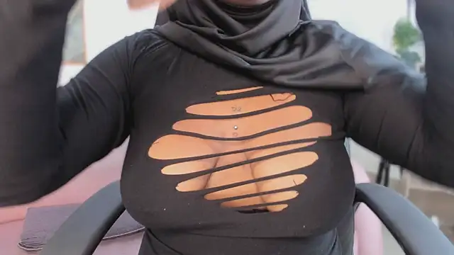 yasmin elite online show from 19, 12, 2025