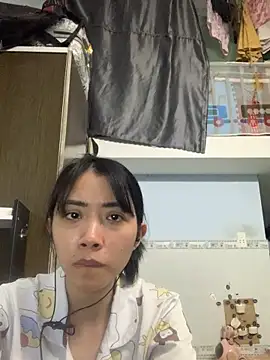 Snapshot of Minee1202 chatting on 10, 9, 2025 Minee1202 online show from 10, 9, 2025