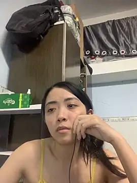 Snapshot of Minee1202 chatting on 21, 9, 2025 Minee1202 online show from 21, 9, 2025