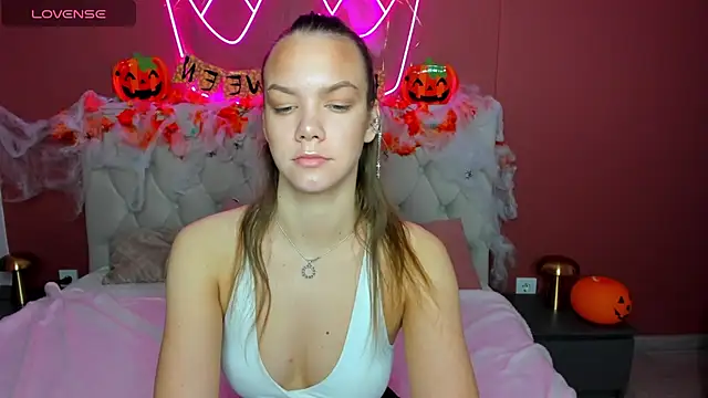 Vickie Smith online show from 25, 10, 2025