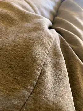 Snapshot of MuzzyFacing chatting on 24, 11, 2025 MuzzyFacing online show from 24, 11, 2025