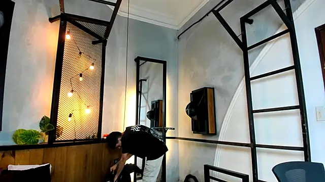 Dani mc1 online show from 17, 10, 2025