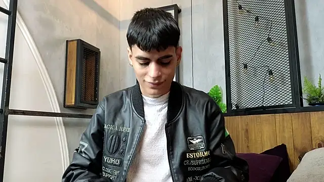 Dani mc1 online show from 18, 12, 2025