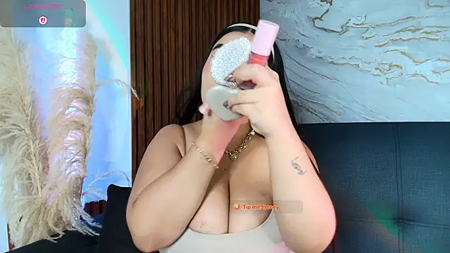 Samy Grey01 online show from 24, 3, 2026