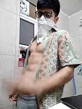 Snapshot of mrmasseur06 chatting on 31, 5, 2026 mrmasseur06 online show from 31, 5, 2026