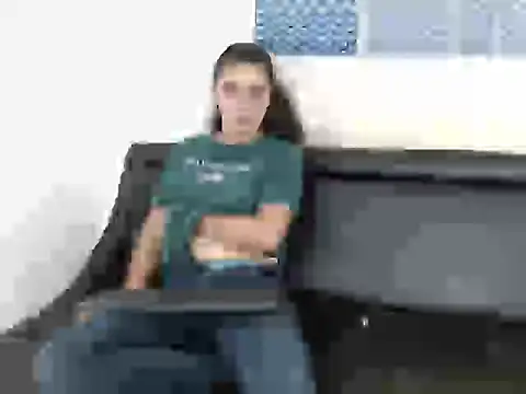 Snapshot of Arieeel_09 chatting on 20, 9, 2025 Arieeel 09 online show from 20, 9, 2025