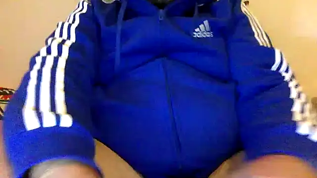 Snapshot of steve669_hot chatting on 24, 10, 2025 steve669 hot online show from 24, 10, 2025