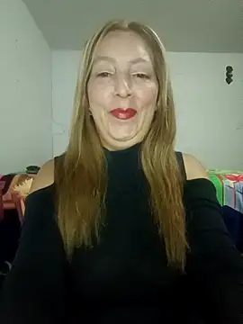 Snapshot of Estefania_Arce chatting on 20, 11, 2025 Estefania Arce online show from 20, 11, 2025